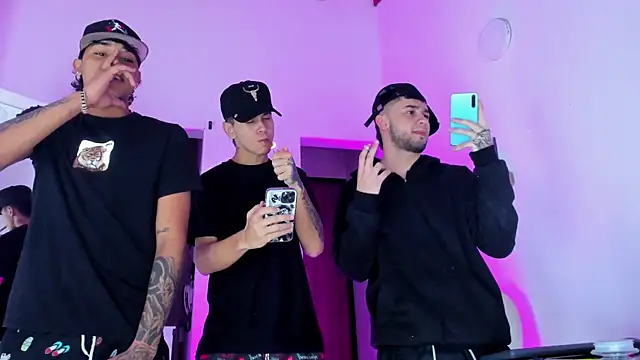 daddys insanee online show from October 2025 05:37:01 AM