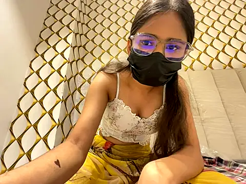 Snapshot of dubyzubygirl chatting on October 2025 05:54:02 PM dubyzubygirl online show from October 2025 05:54:02 PM