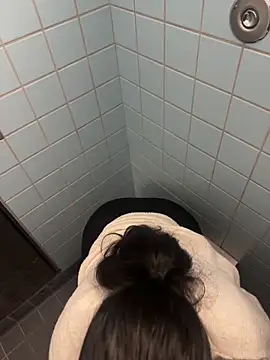 Snapshot of latingangsex chatting on February 2026 05:09:01 PM latingangsex online show from February 2026 05:09:01 PM