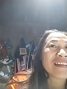 Snapshot of asakaka chatting on October 2025 04:24:01 AM asakaka online show from October 2025 04:24:01 AM