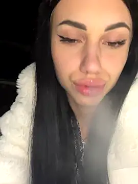 ilariea girl online show from October 2025 08:31:01 PM