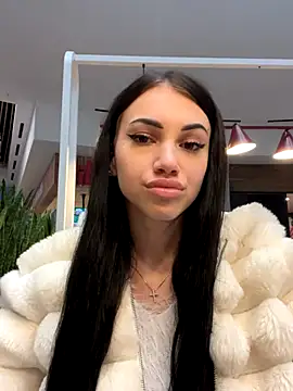 ilariea girl online show from October 2025 02:16:01 PM