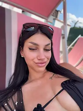 ilariea girl online show from June 2026 12:59:01 PM