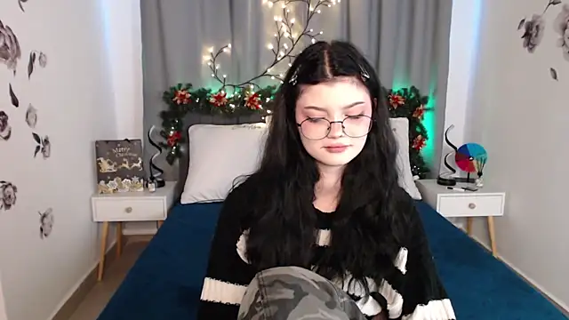 MileyRood online show from December 2025 11:22:02 PM