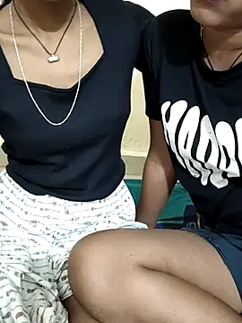 Snapshot of Unique_girls90 chatting on October 2025 04:03:02 PM Unique girls90 online show from October 2025 04:03:02 PM