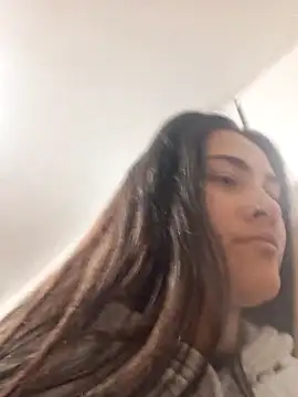 Snapshot of ChloeMorelli chatting on October 2025 02:08:02 AM ChloeMorelli online show from October 2025 02:08:02 AM