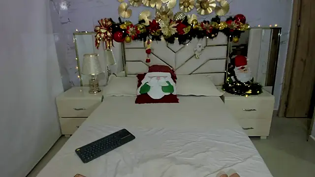 maddyslut  online show from December 2025 10:42:01 AM