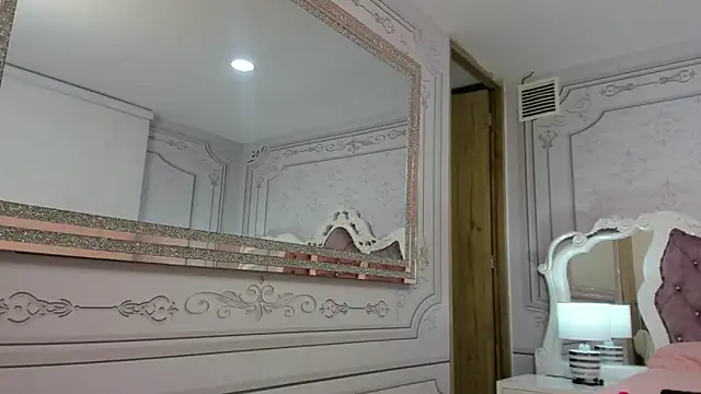 maddyslut  online show from February 2026 02:53:01 AM