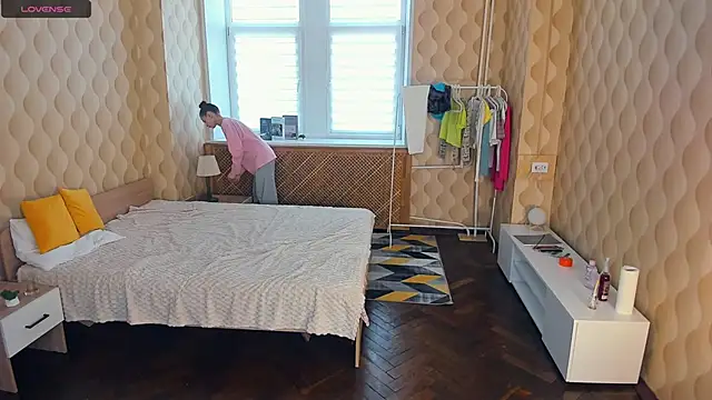 Snapshot of JinnyMcie chatting on November 2025 09:22:02 AM JinnyMcie online show from November 2025 09:22:02 AM