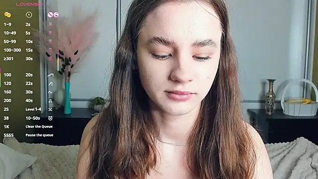 JinnyMcie online show from May 2026 09:16:01 AM