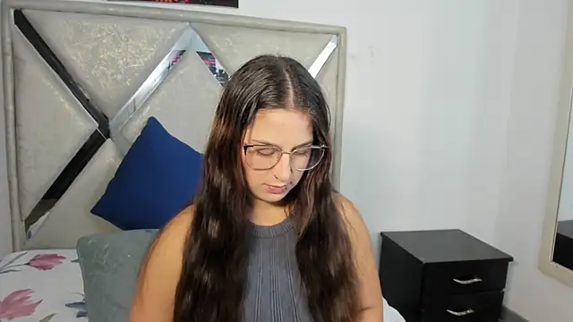 mia fox4 online show from November 2025 01:35:02 PM