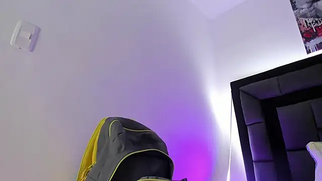 mia fox4 online show from March 2026 12:20:01 PM