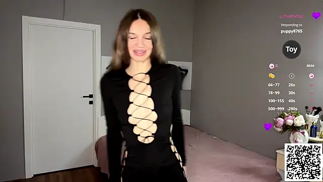 Snapshot of OdaMinty chatting on November 2025 06:57:01 AM OdaMinty online show from November 2025 06:57:01 AM