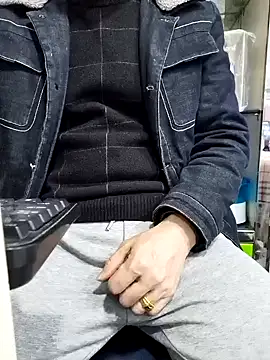 chougegg0214 online show from March 2026 11:25:01 AM