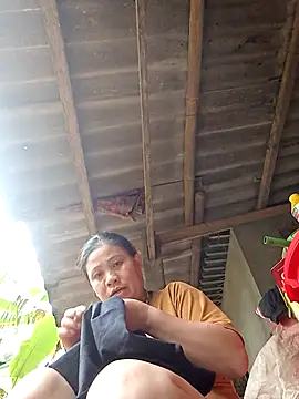 Snapshot of bae-bae chatting on October 2025 01:39:03 AM bae-bae online show from October 2025 01:39:03 AM