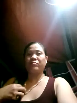 Snapshot of bae-bae chatting on October 2025 10:44:02 PM bae-bae online show from October 2025 10:44:02 PM