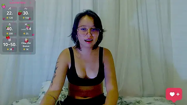 Snapshot of Klaret_Toy chatting on February 2026 04:35:01 AM Klaret Toy online show from February 2026 04:35:01 AM