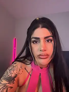 Niinarosee online show from June 2026 10:09:02 PM