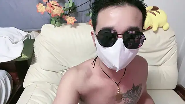 Snapshot of zghn88 chatting on December 2025 11:19:01 AM zghn88 online show from December 2025 11:19:01 AM