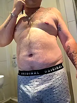 Snapshot of hot-brabo chatting on October 2025 11:08:02 AM hot-brabo online show from October 2025 11:08:02 AM