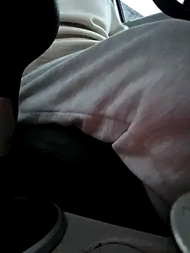 Snapshot of hot-brabo chatting on October 2025 04:40:01 PM hot-brabo online show from October 2025 04:40:01 PM