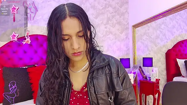 Setsuna St online show from December 2025 03:28:02 PM