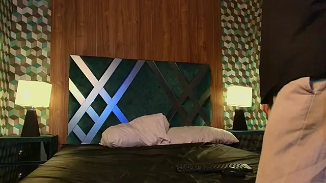 Snapshot of Dickie_Dicking chatting on November 2025 09:21:02 PM Dickie Dicking online show from November 2025 09:21:02 PM