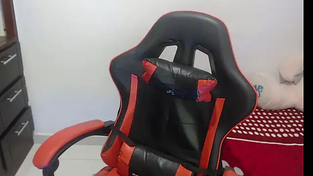 emily sexxx online show from November 2025 11:45:01 AM