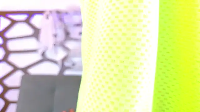 Snapshot of ashley_jonee chatting on October 2025 09:39:01 PM ashley jonee online show from October 2025 09:39:01 PM