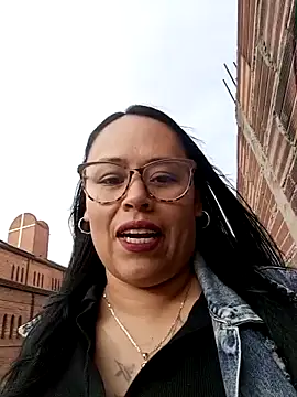 Snapshot of Italia_12 chatting on November 2025 09:26:02 PM Italia 12 online show from November 2025 09:26:02 PM