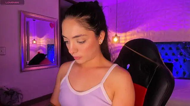 Snapshot of isaa_dl chatting on November 2025 11:26:02 PM isaa dl online show from November 2025 11:26:02 PM