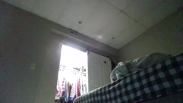 Snapshot of StroknGoon69 chatting on February 2026 05:06:02 PM StroknGoon69 online show from February 2026 05:06:02 PM