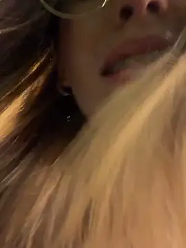 Snapshot of fanyabbey chatting on March 2026 04:07:02 AM fanyabbey online show from March 2026 04:07:02 AM