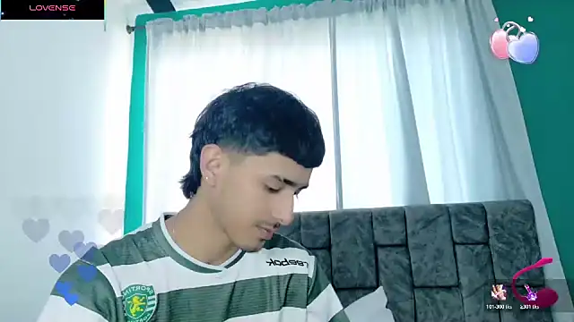 Snapshot of Anthony_carter chatting on November 2025 02:50:02 PM Anthony carter online show from November 2025 02:50:02 PM