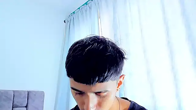 Snapshot of Anthony_carter chatting on November 2025 12:27:01 PM Anthony carter online show from November 2025 12:27:01 PM