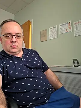 Iceman69696 online show from April 2026 01:39:02 PM