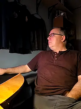 Iceman69696 online show from May 2026 05:03:02 AM