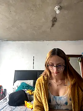 imariahot online show from October 2025 01:56:02 PM