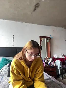 imariahot online show from October 2025 01:24:02 PM