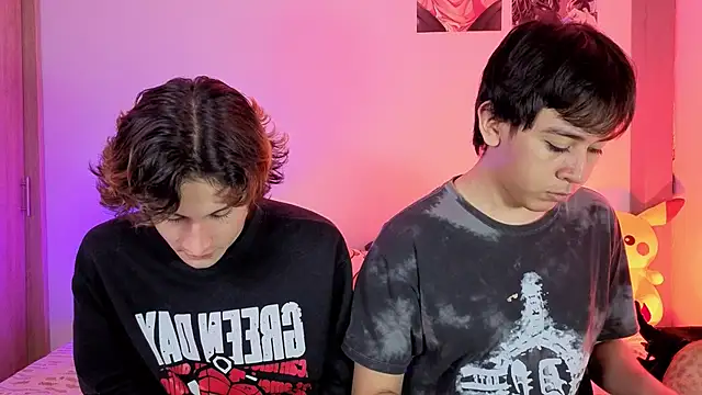 Snapshot of Darcy_and_Stolas chatting on March 2026 12:49:01 AM Darcy and Stolas online show from March 2026 12:49:01 AM