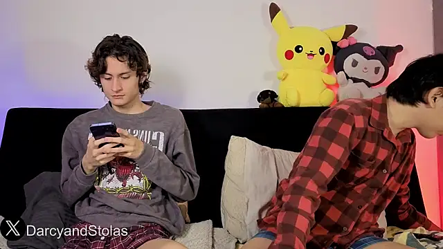 Snapshot of Darcy_and_Stolas chatting on March 2026 07:09:02 AM Darcy and Stolas online show from March 2026 07:09:02 AM