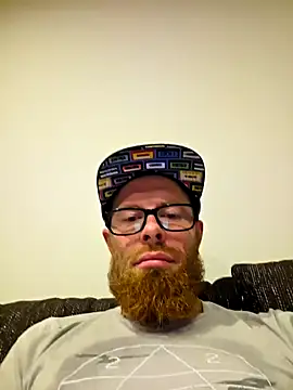 Snapshot of knopp877 chatting on October 2025 09:35:02 PM knopp877 online show from October 2025 09:35:02 PM