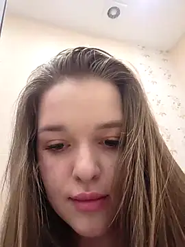 Snapshot of EmilyWhispers chatting on May 2026 10:28:01 PM EmilyWhispers online show from May 2026 10:28:01 PM