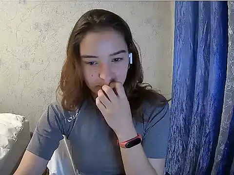 Snapshot of Ali_Kisa chatting on October 2025 04:05:01 PM Ali Kisa online show from October 2025 04:05:01 PM