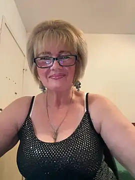 BoloshkaBlonda online show from June 2026 07:29:01 PM