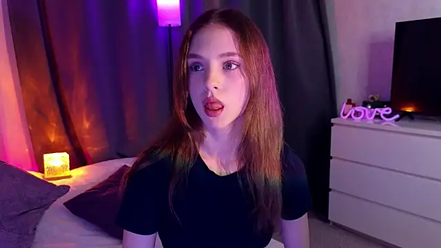 Snapshot of midnightMaya chatting on November 2025 08:30:01 PM midnightMaya online show from November 2025 08:30:01 PM