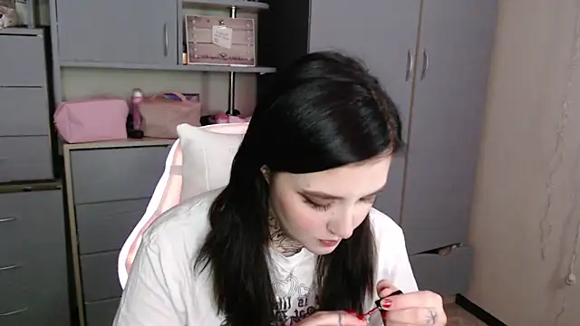 Rin andersonn online show from December 2025 12:59:02 AM