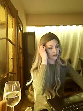 ShyGirlV online show from December 2025 04:44:01 PM