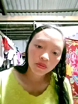 Snapshot of Minkine022 chatting on October 2025 09:10:01 AM Minkine022 online show from October 2025 09:10:01 AM