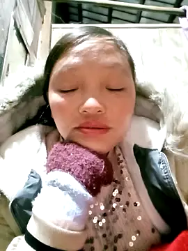 Minkine022 online show from November 2025 08:24:02 PM